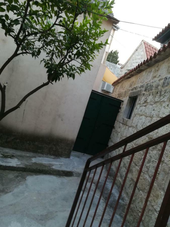 شقة Maroza سبليت المظهر الخارجي الصورة